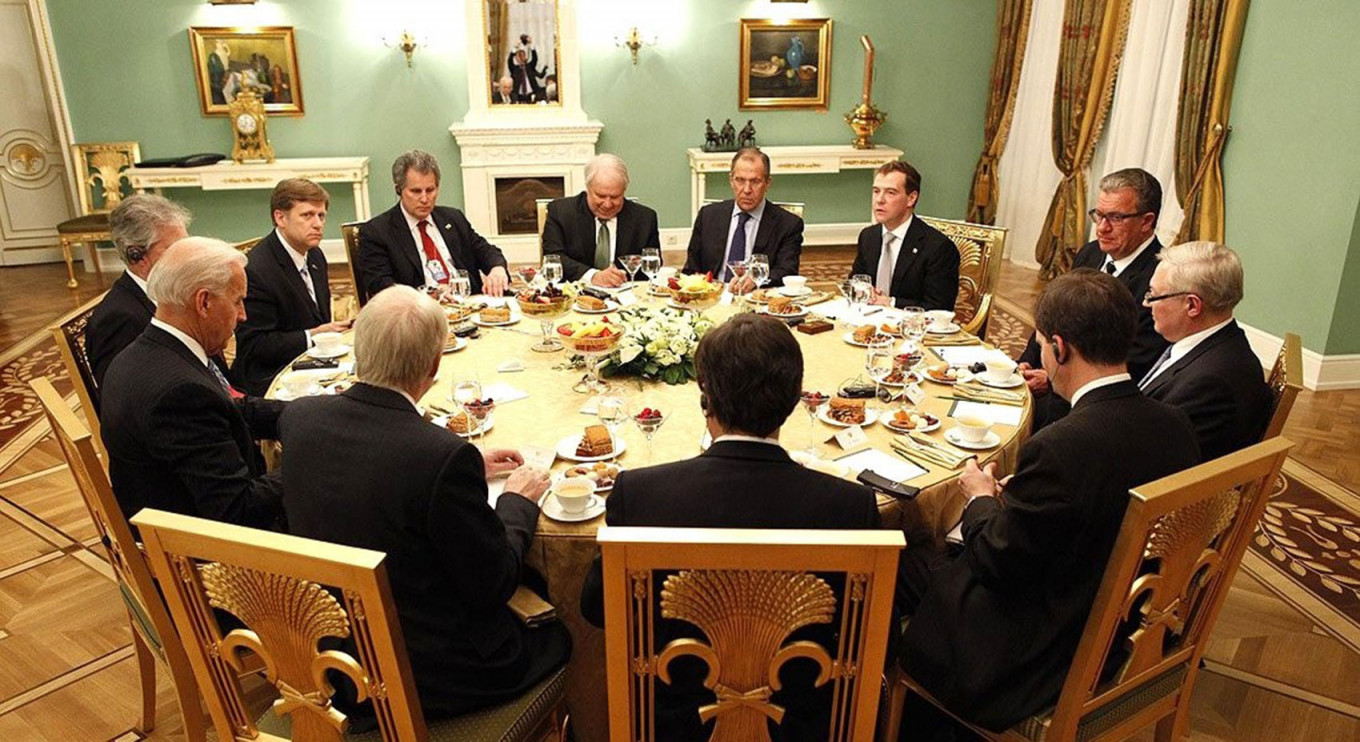 Переговоры с вице-президентом США Джо Байденом в Горках, 2011 г.