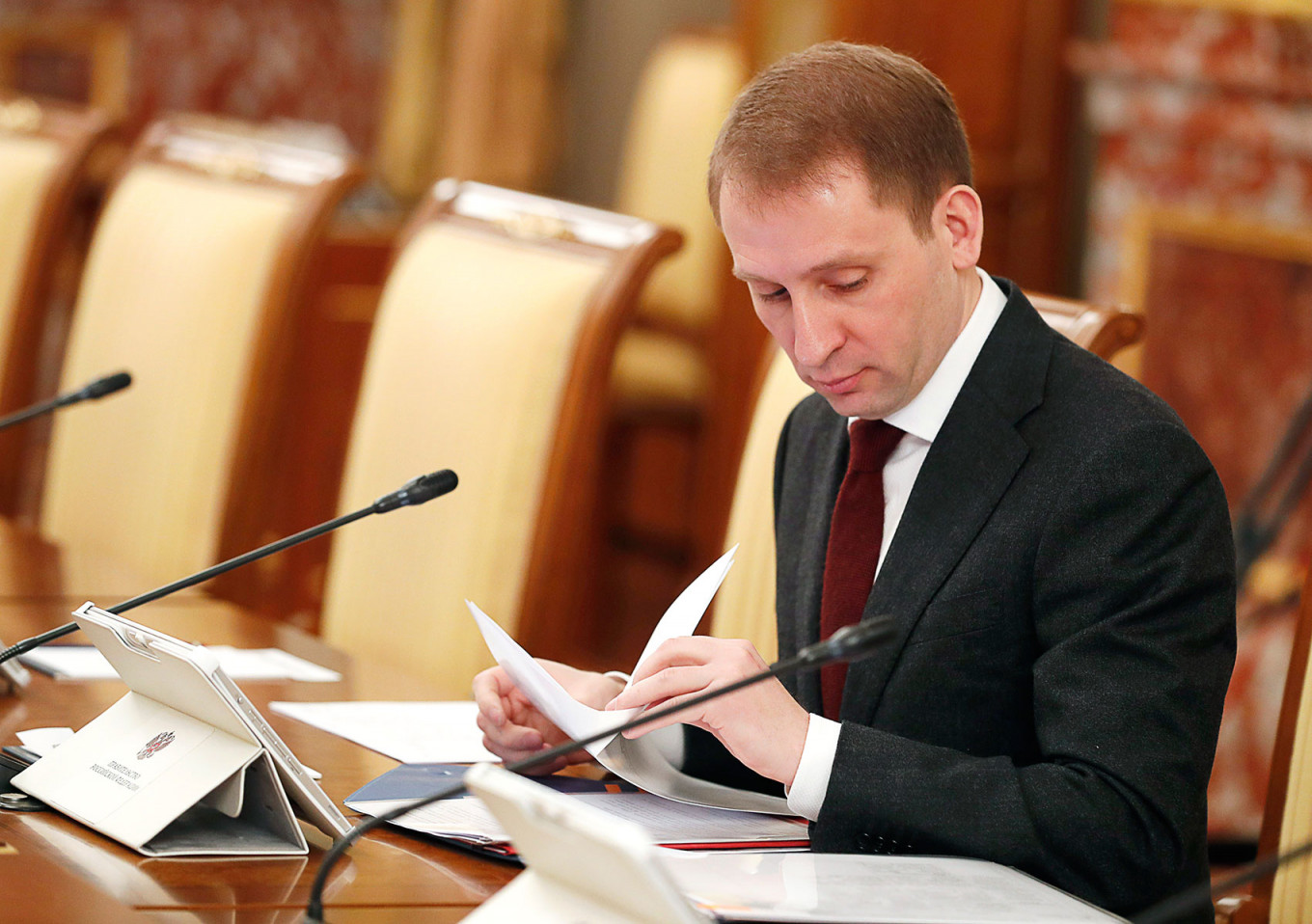 Александр Козлов ушел с поста министра по развитию Дальнего Востока и Арктики, станет министром природы