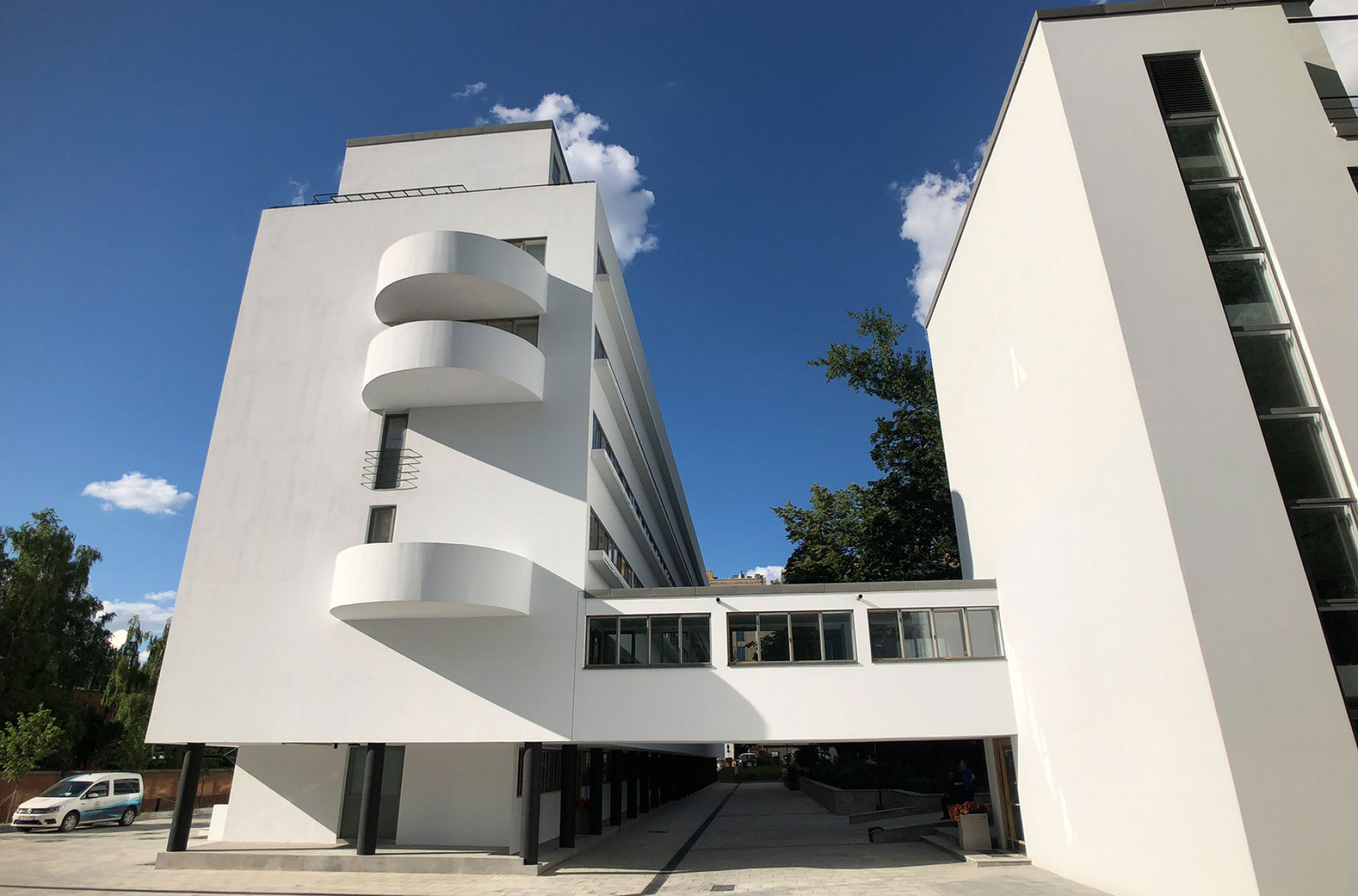 Дом Наркомфина после реставрации