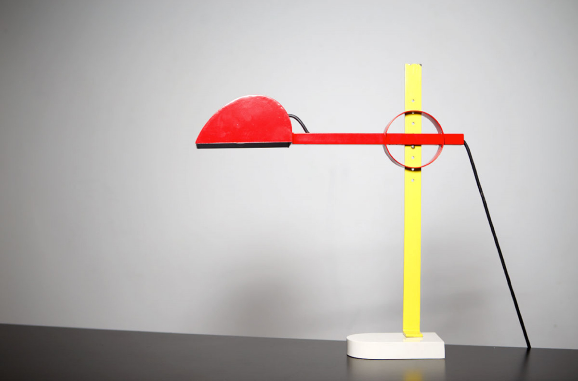 Абрам Дамский. Настольный  светильник. Конец 1920-х. Современная реконструкция