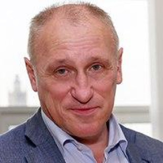 Александр Аузан