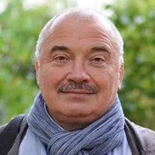 Николай Петров