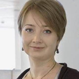 Елена Хисамова