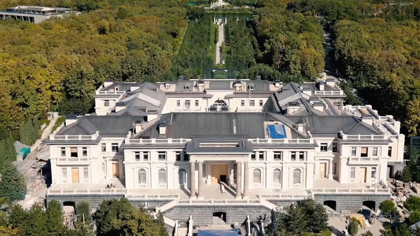 Дворец на мысе Идокопас