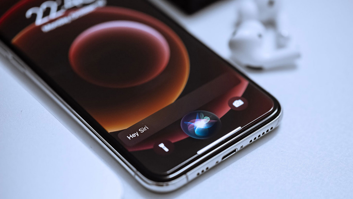 После обновления iOS пользователи iPhone могут искать информацию в интернете без Google.