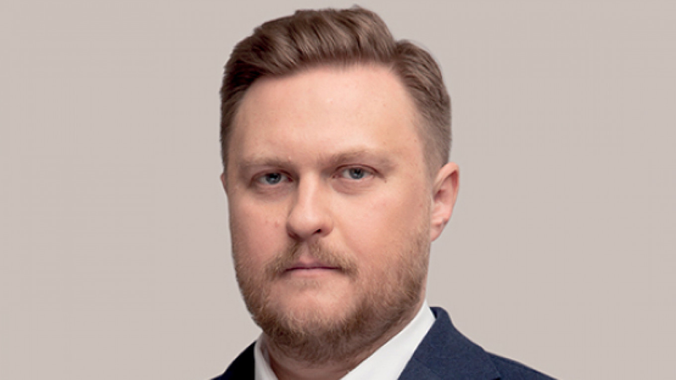 Виктор Хмарин