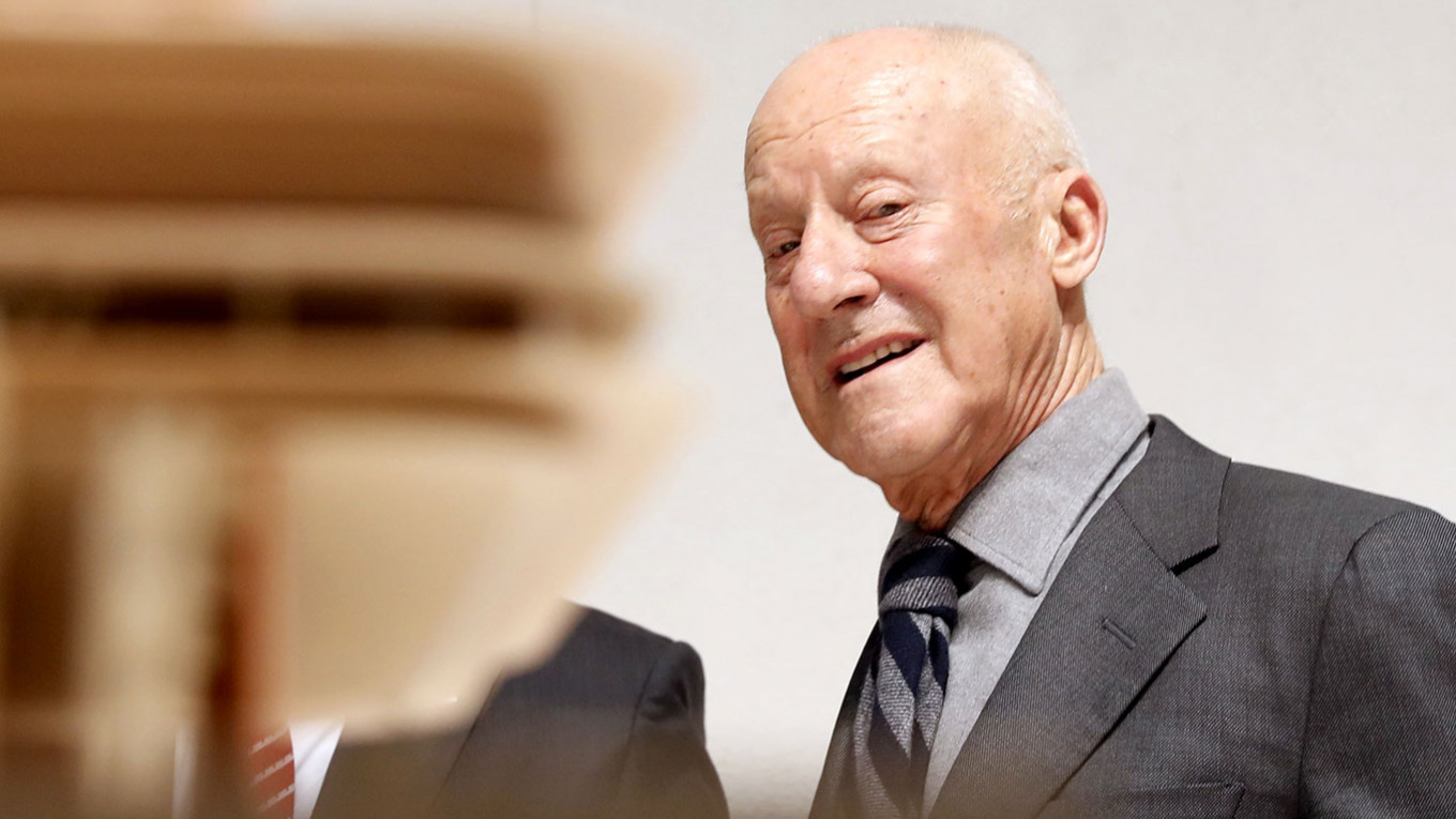 Норман Фостер