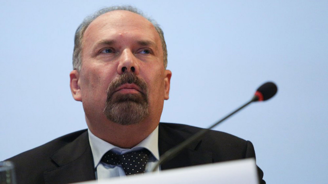 Михаил Мень.