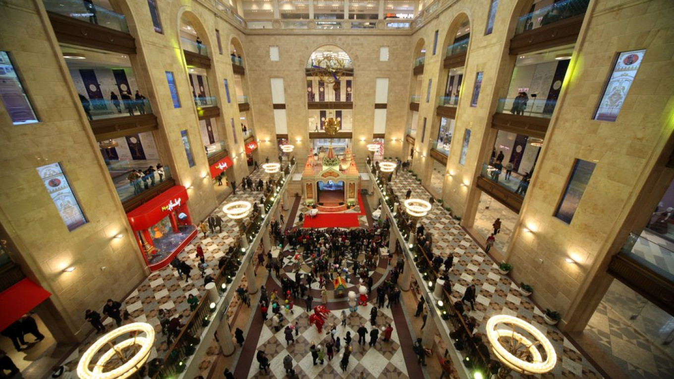 Центральный детский магазин на Лубянке.