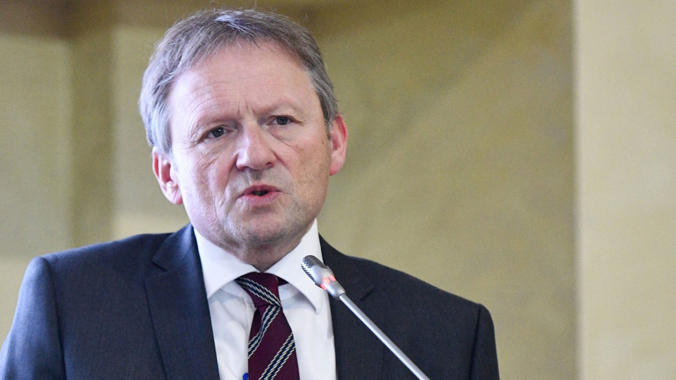 Борис Титов