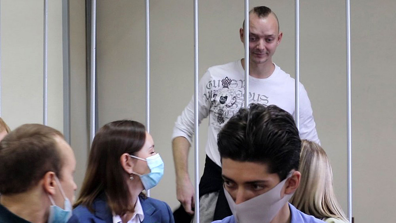 Иван Сафронов в Лефортовском районном суде Москвы