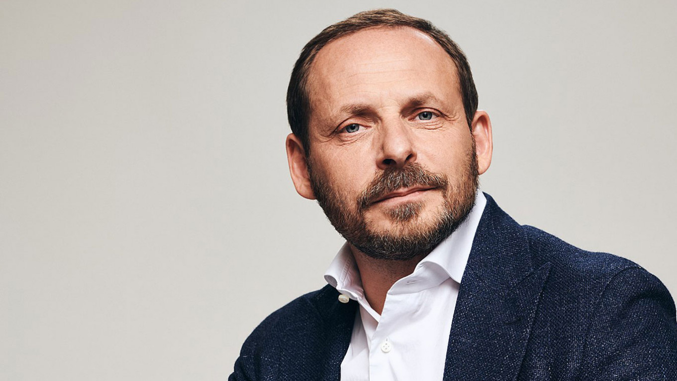 Аркадий Волож