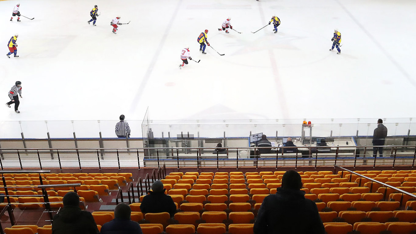 Республиканские соревнования по хоккею среди любителей в Белоруссии