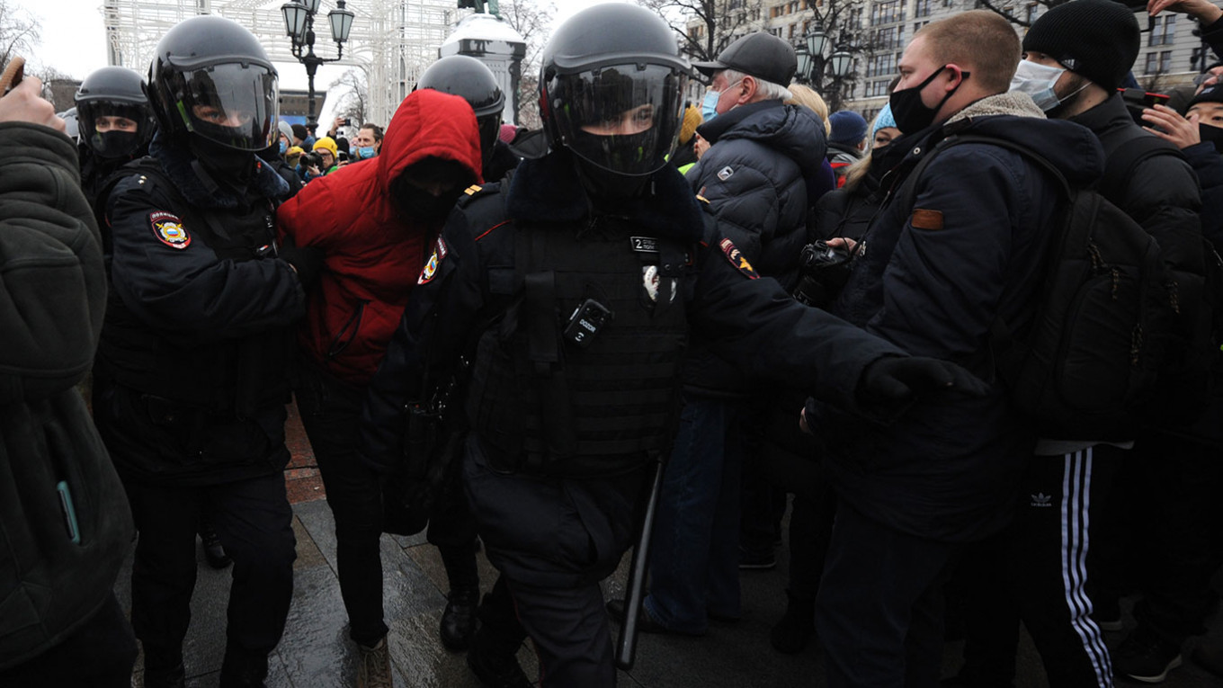 Акция в поддержку Алексей Навального 
