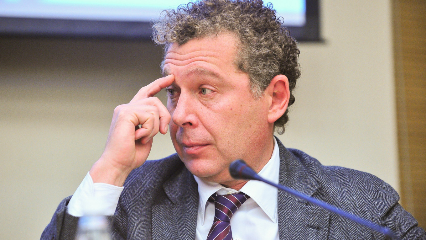 Александр Мамут