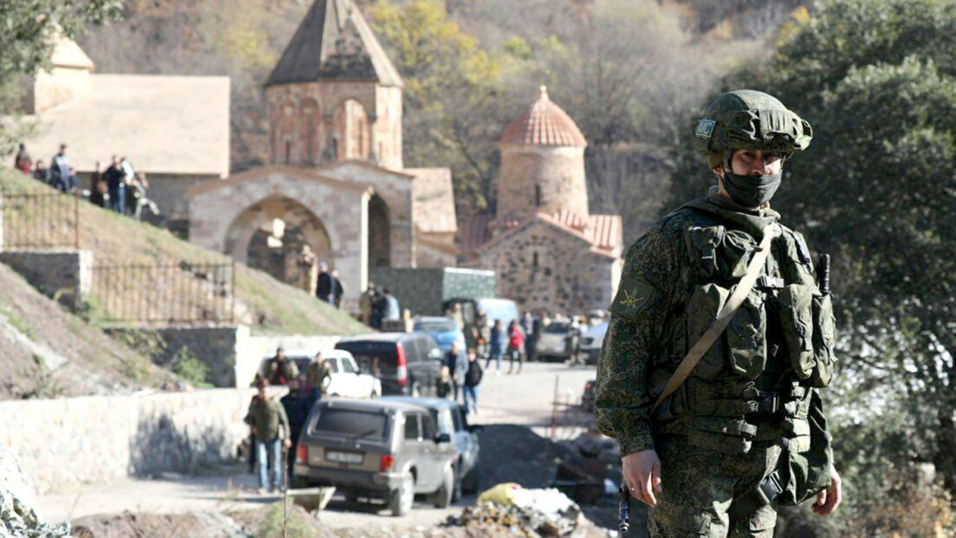  Российские миротворцы в Нагорном Карабахе.