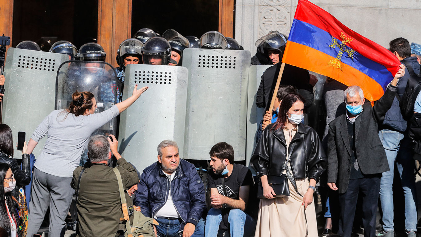 Митинг оппозиции в Ереване